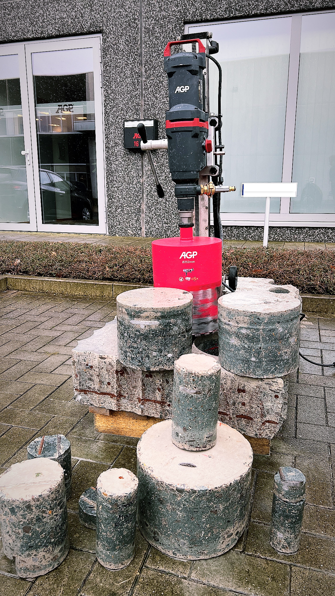 AGP DDC12 hybrid diamond core drilling results in reinforced concrete